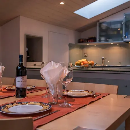 Primula Penthouse Apartment Wengen