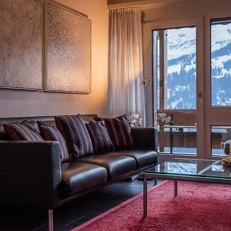 Primula Penthouse *