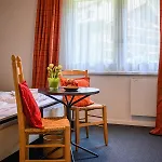 Primula Penthouse