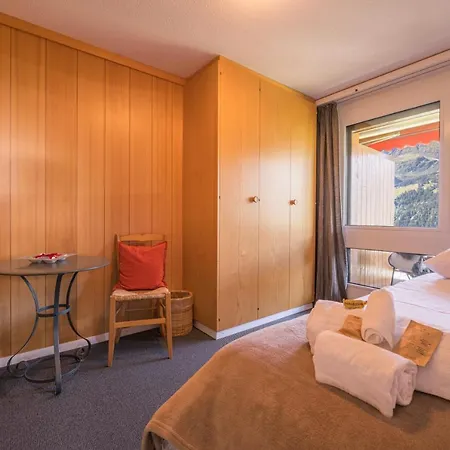 Primula Penthouse
